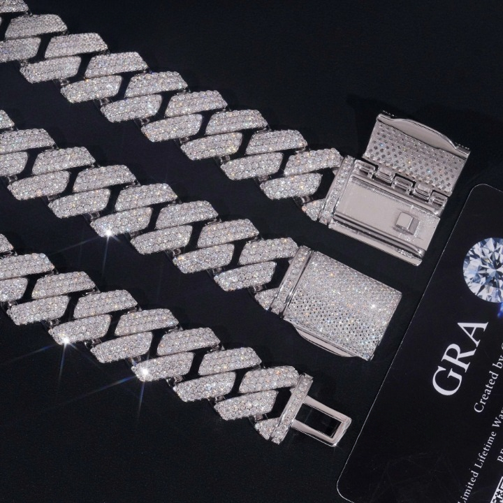 18MM Iced Out Moissanite Cuban Link Chain