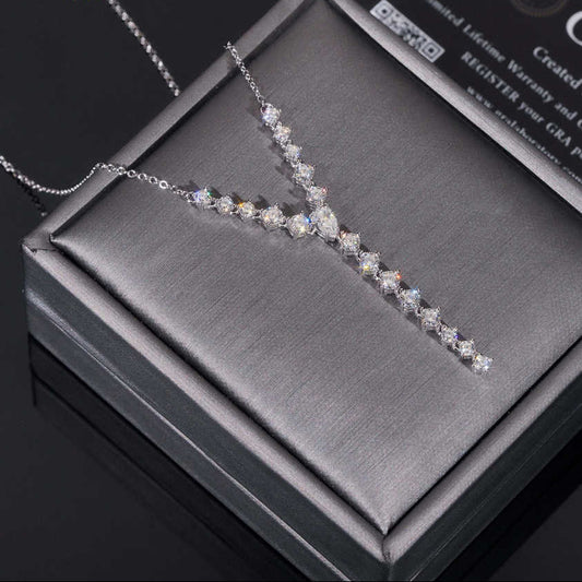 GRA Certificated Elegant Women Necklace