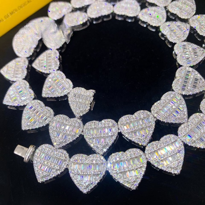 Shining Heart Shape Moissanite Cuban Chain