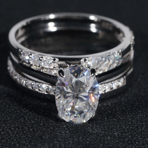 Bridal Oval Moissanite Ring