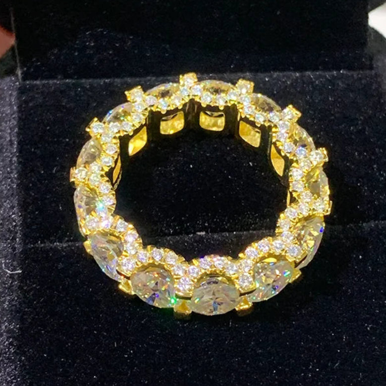 Pear Moissanite Diamond Set