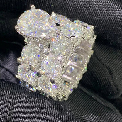 Pear Moissanite Diamond Set