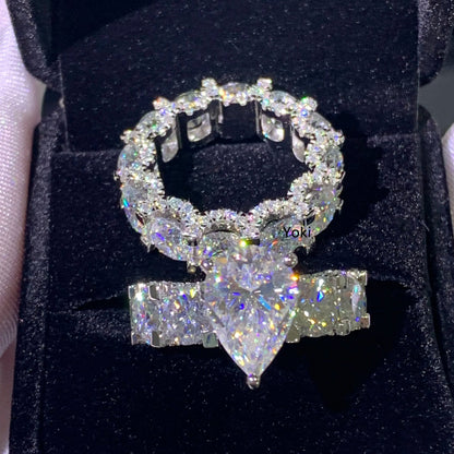 Pear Moissanite Diamond Set
